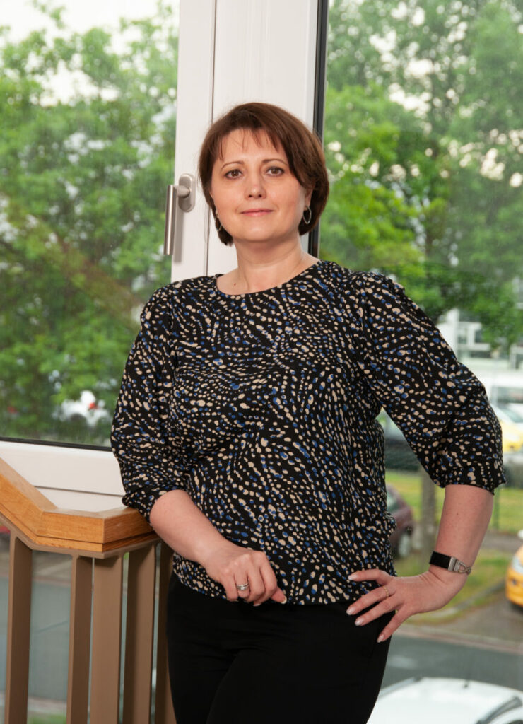 Olga Wagner, Steuerfachangestellte
